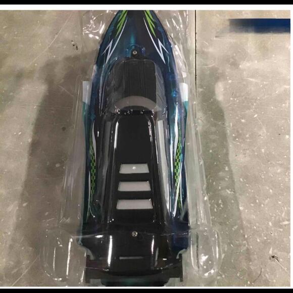 Volantex Rc Remote Control Boat W LED Lights 2.4 GHZ 20MPH Rechargeable Battery - Picture 3 of 9